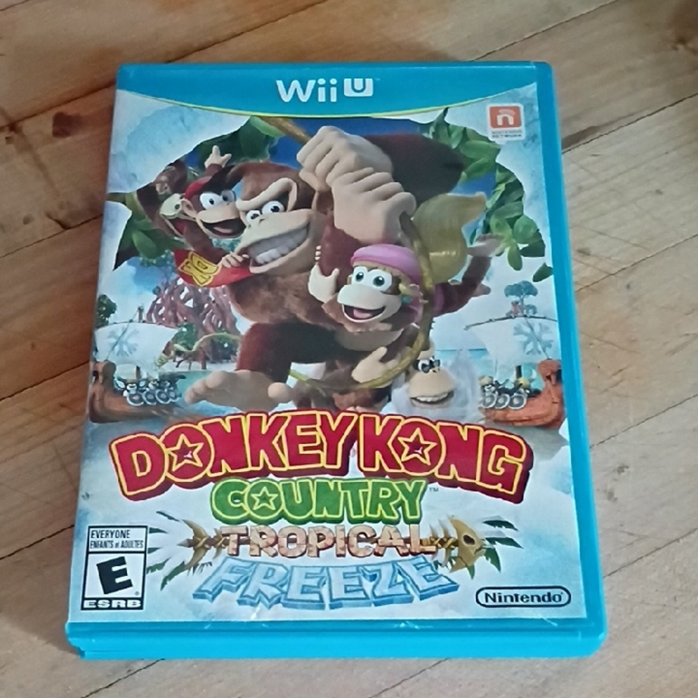 Nintendo Blue Donkey Kong Country Tropical Freeze Wii U Game
